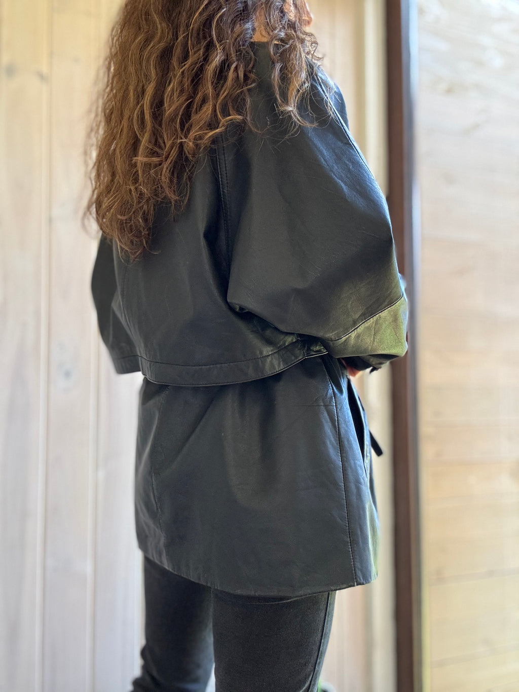 Chaqueta cuero gris oscuro vintage - USADO