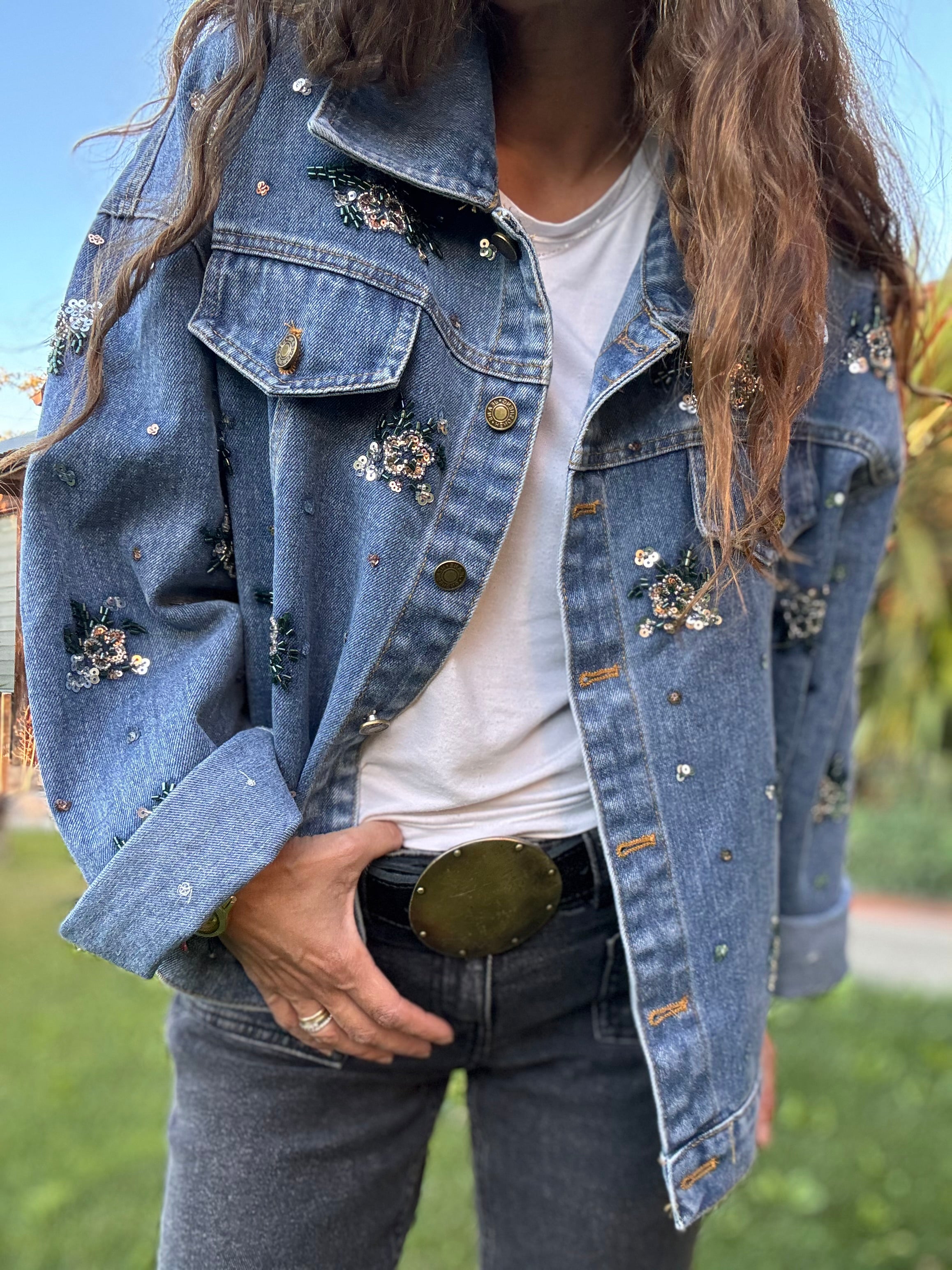 Chaqueta flor lentejuelas