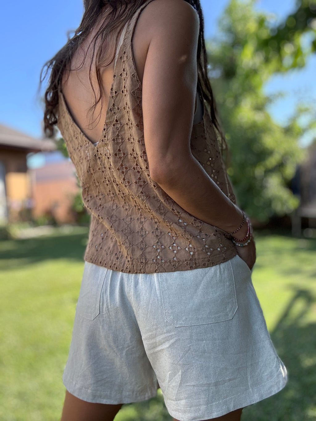 Polerita broderie flecos café