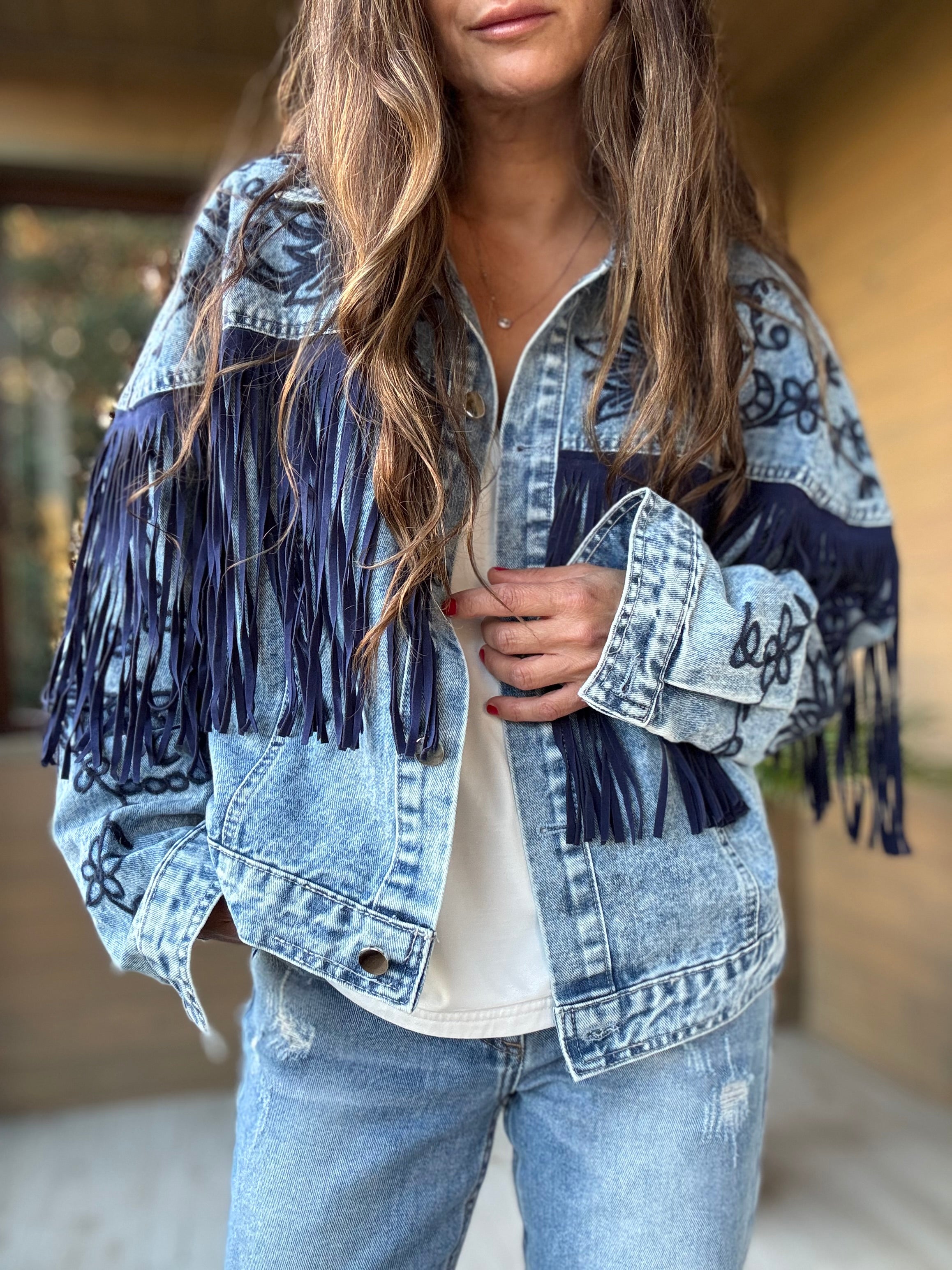 Chaqueta jeans flecos