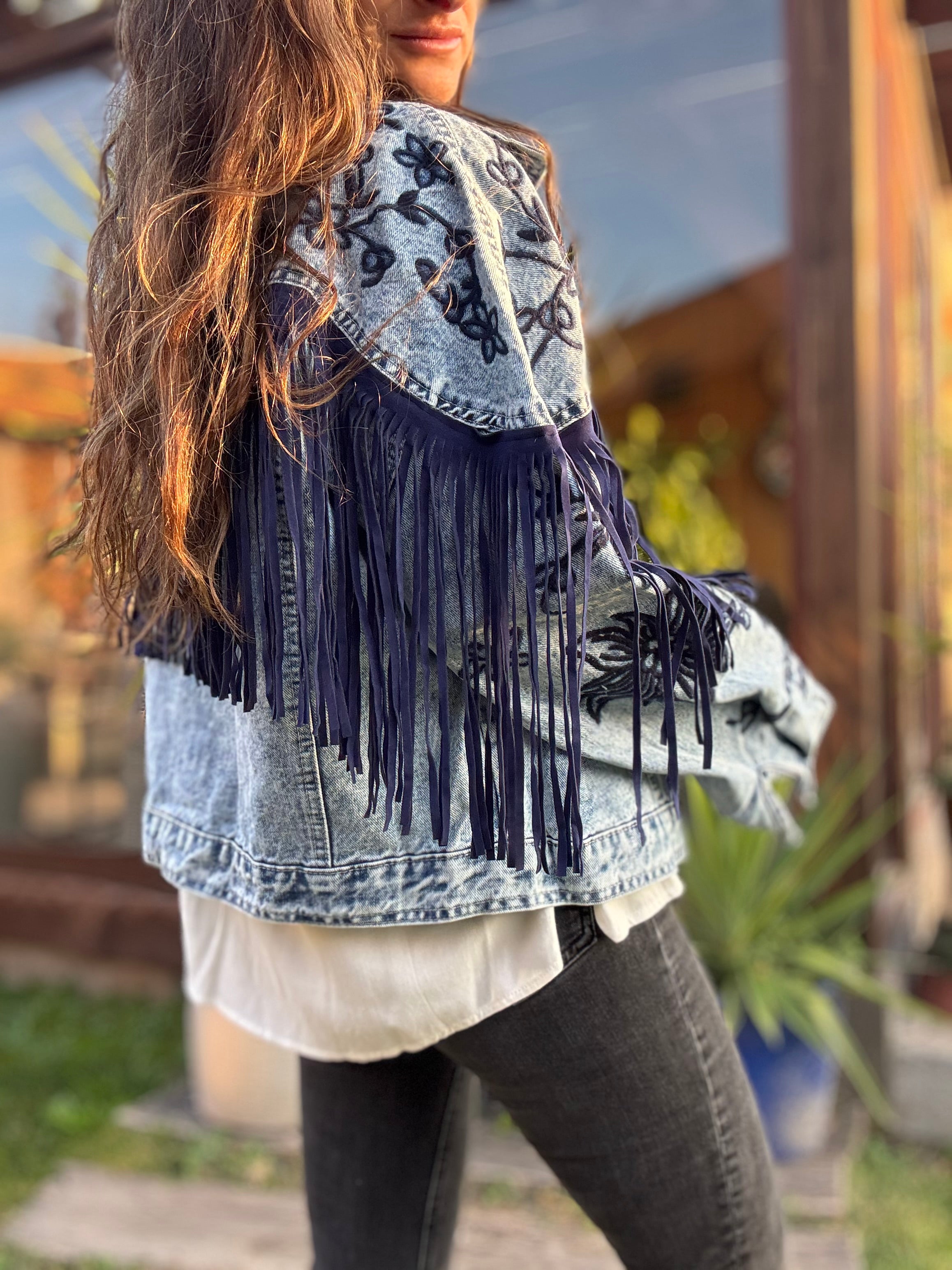 Chaqueta jeans flecos