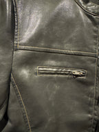 Chaqueta eco cuero cuello mano negro desgastado