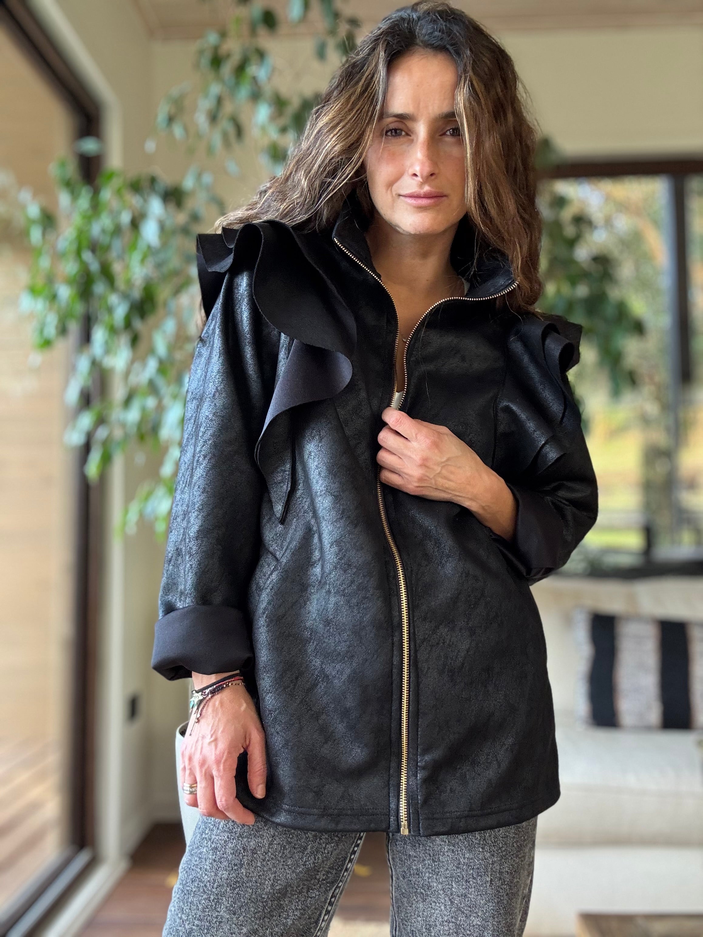Chaqueta CYRA negro - Colección exclusiva CYRA