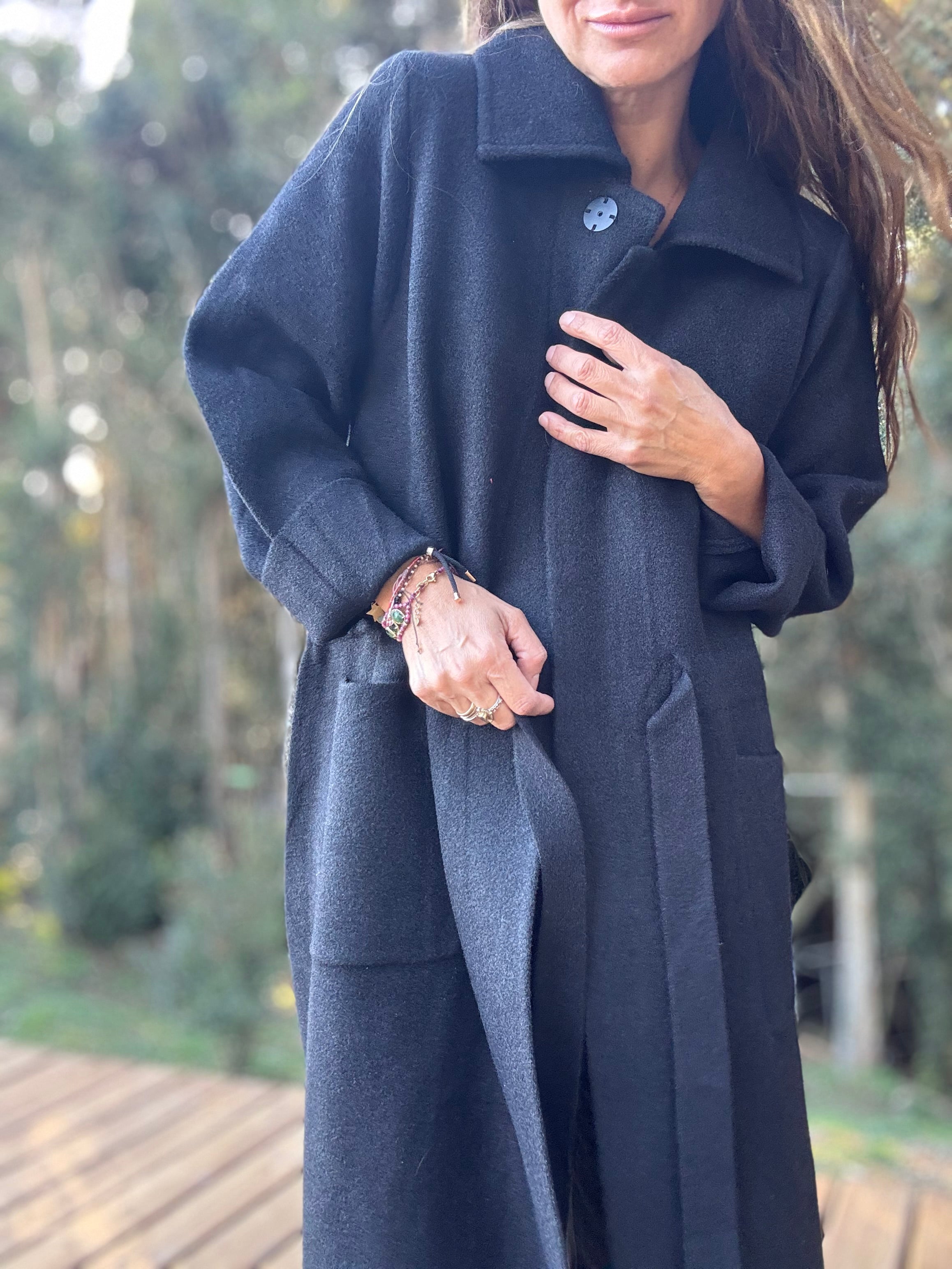 Abrigo Mery negro