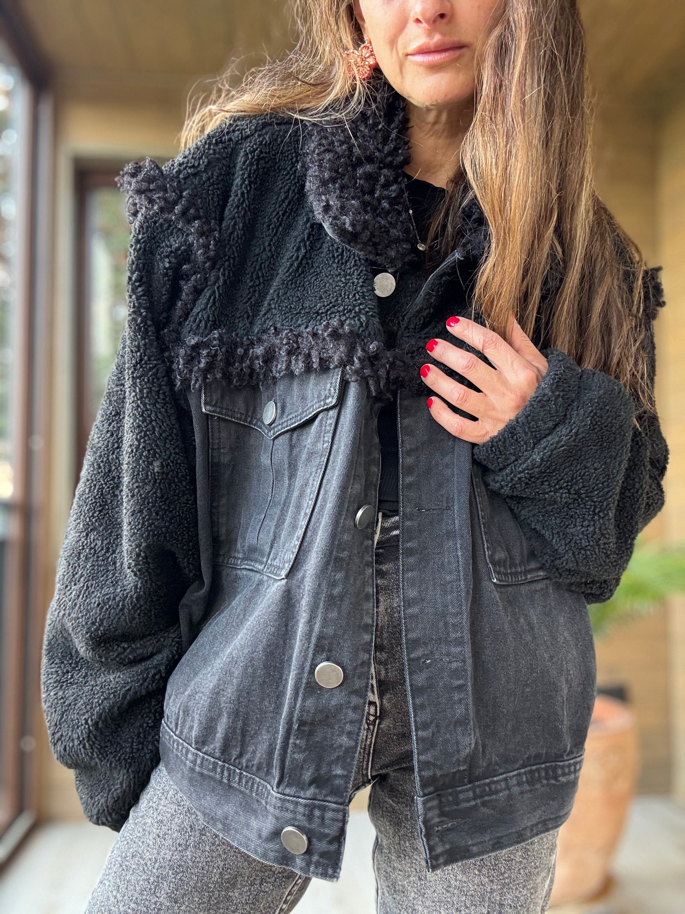 Chaqueta jeans marca Asos usada