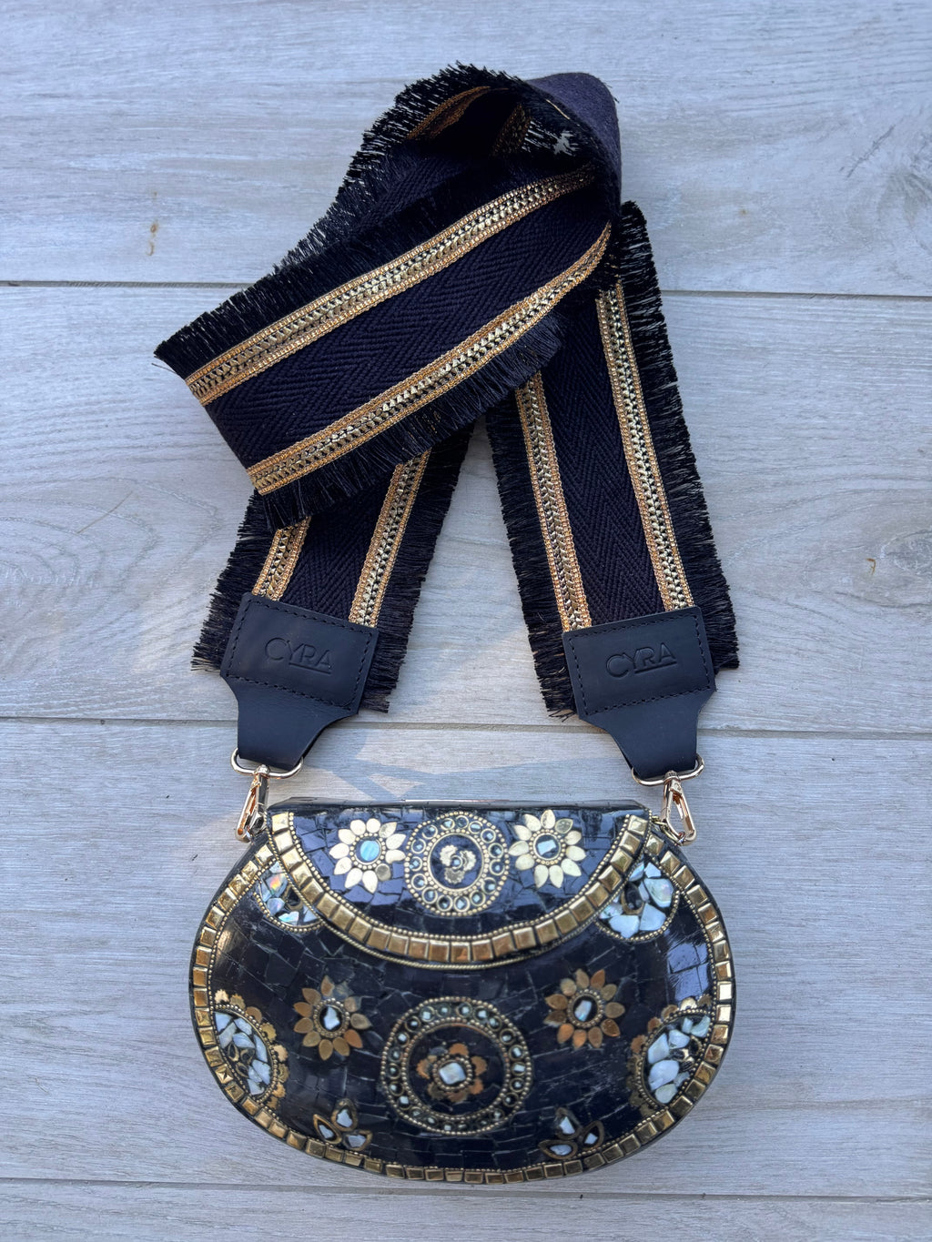 Strap flecos negro