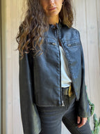 Chaqueta eco cuero cuello mano negro desgastado