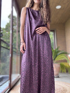 Vestido satén animal print vino