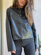 Chaqueta eco cuero cuello mano negro desgastado
