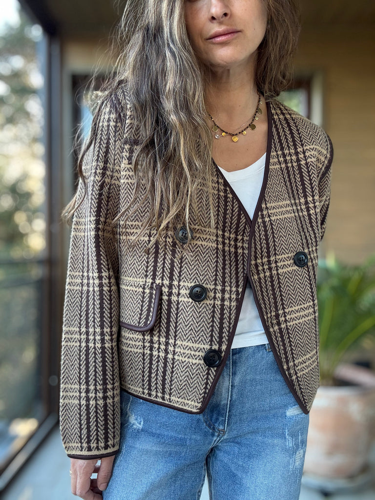 Chaqueta escocés café