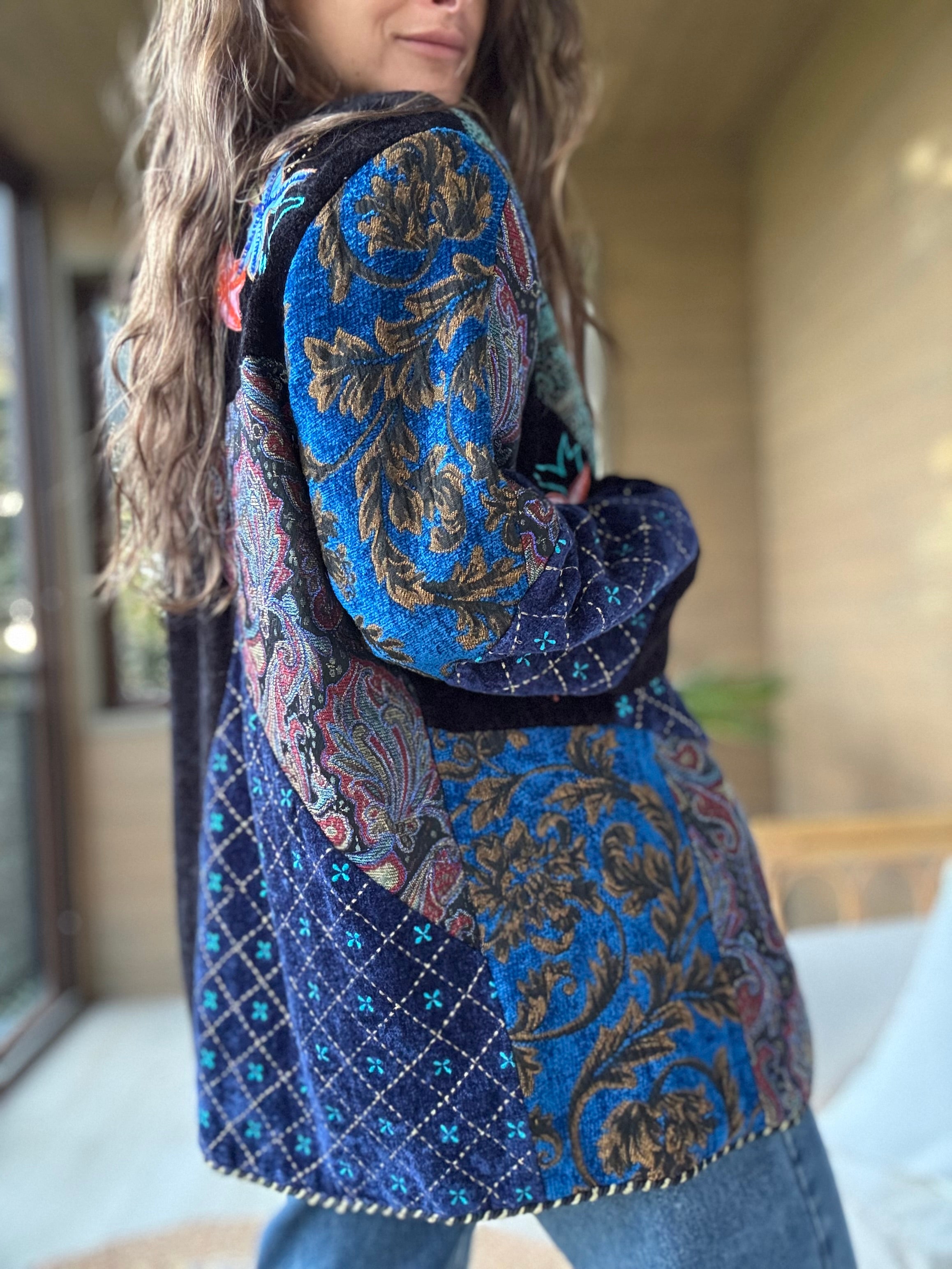 Chaqueta Patchwork con bordados única