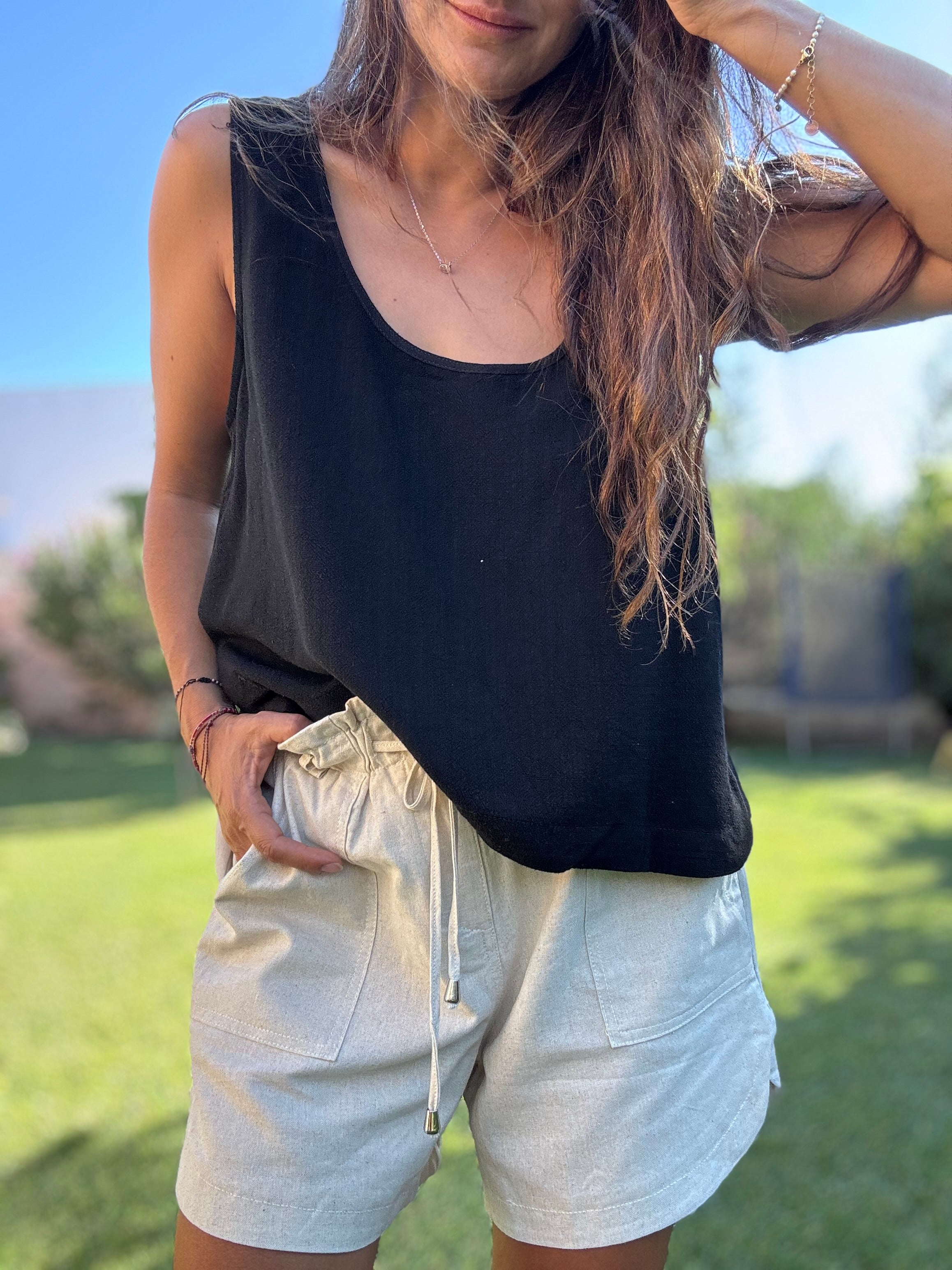 Polera lino negro