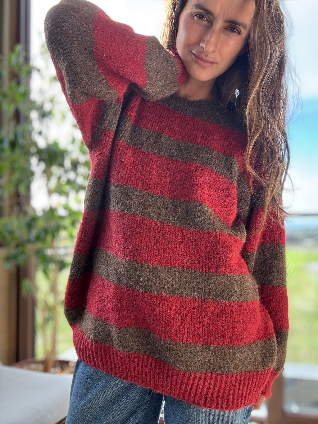 Chaleco líneas rojo café