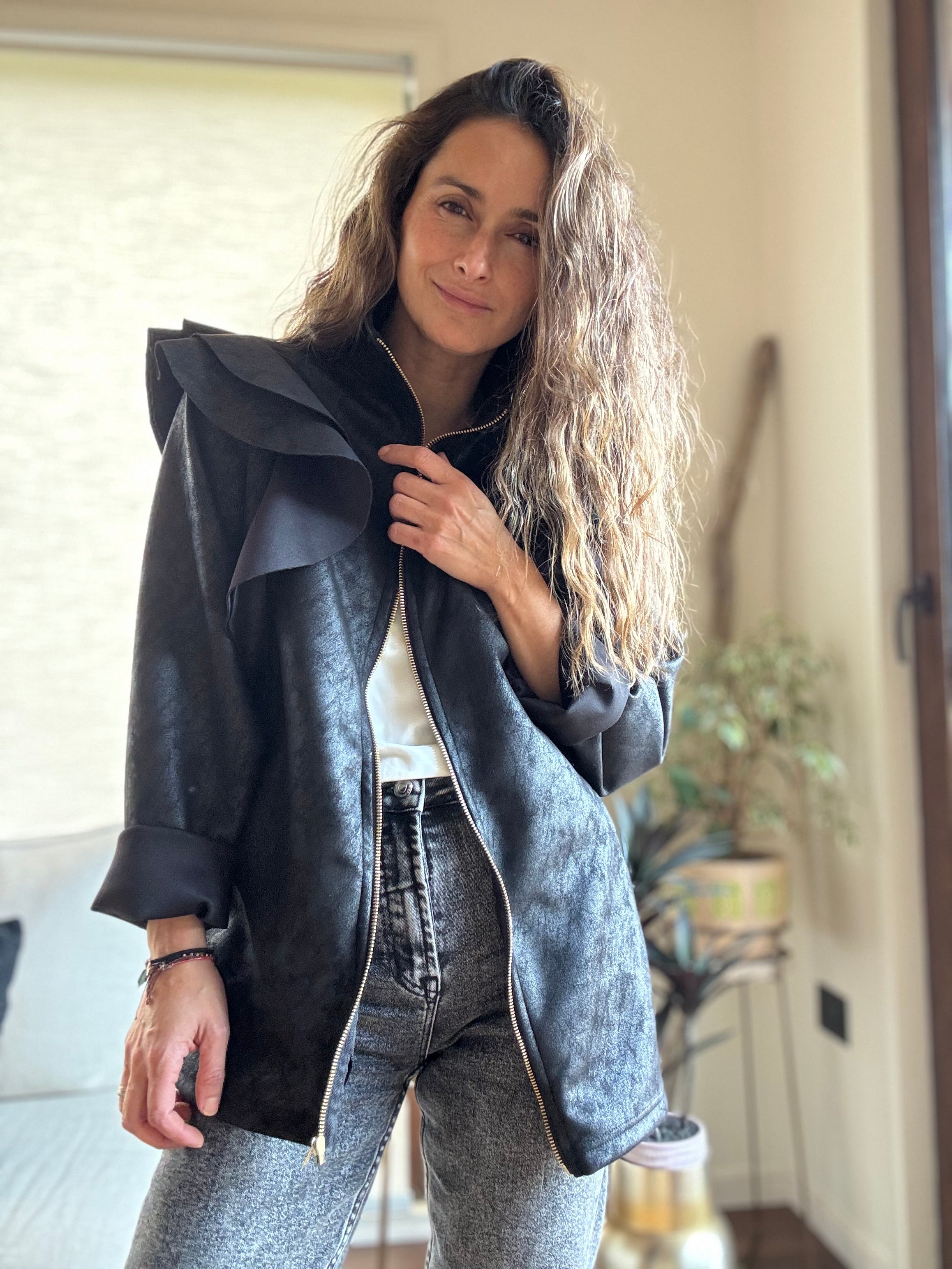 Chaqueta CYRA negro - Colección exclusiva CYRA
