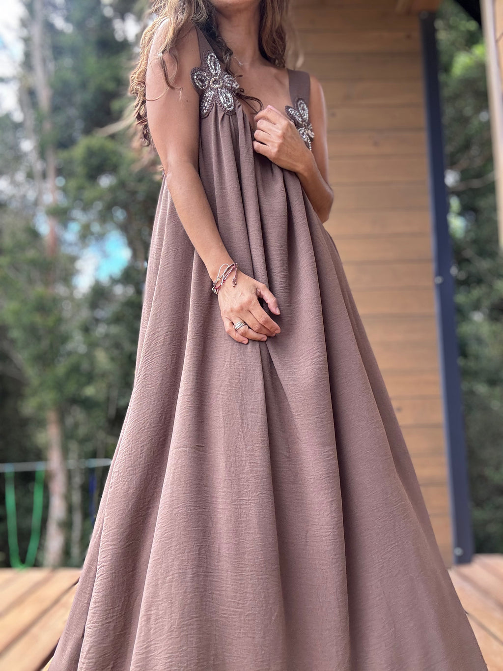 Vestido Flor café