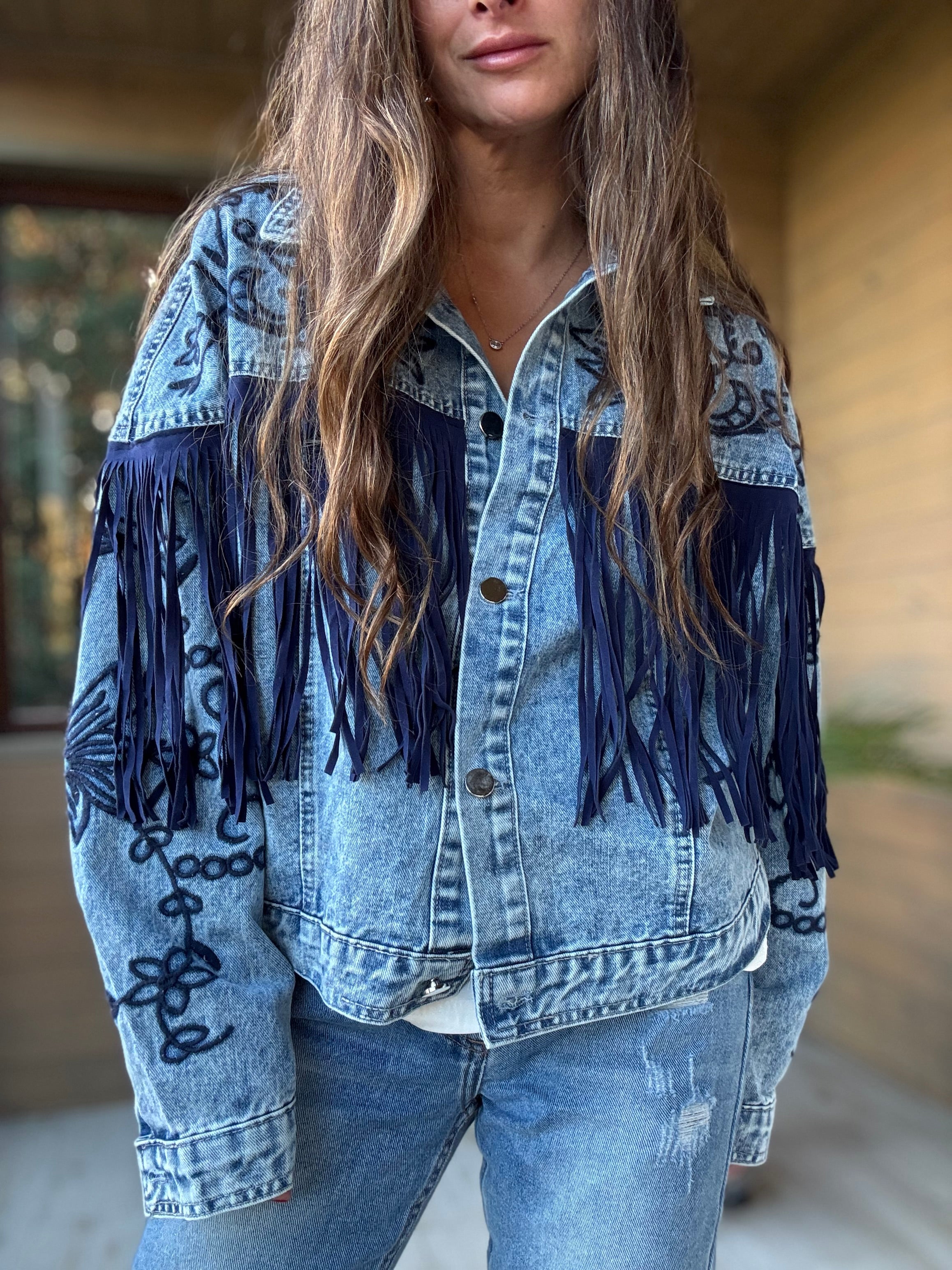 Chaqueta jeans flecos