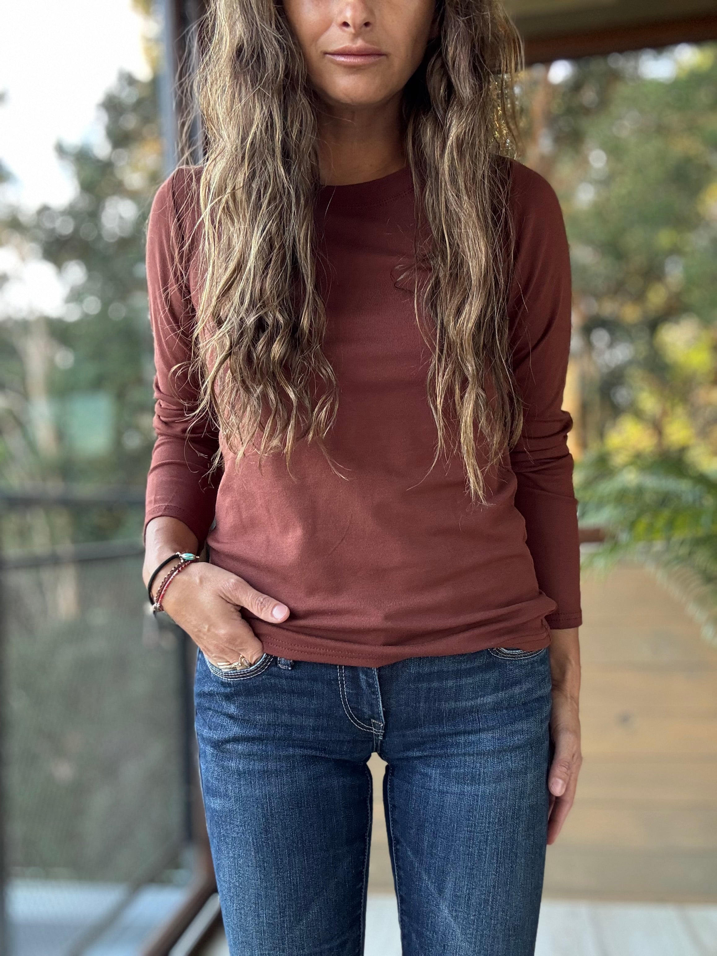 Polera básica algodón café
