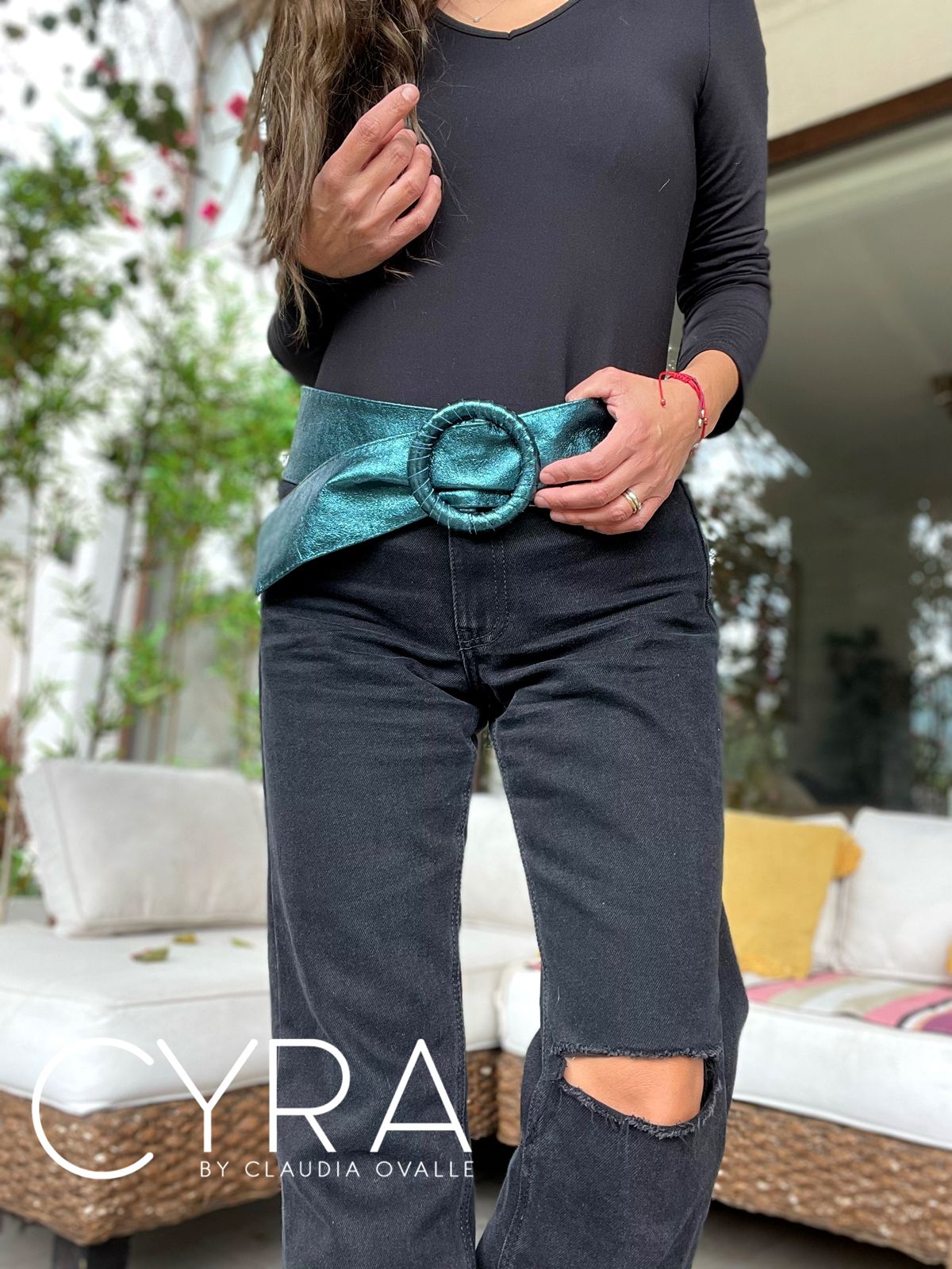 Cinturón cuero metalizado turquesa