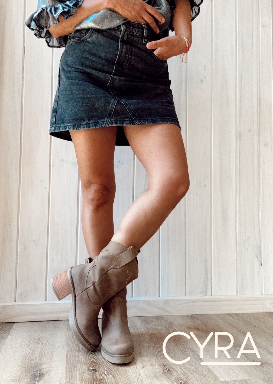 Bota Simona caramelo