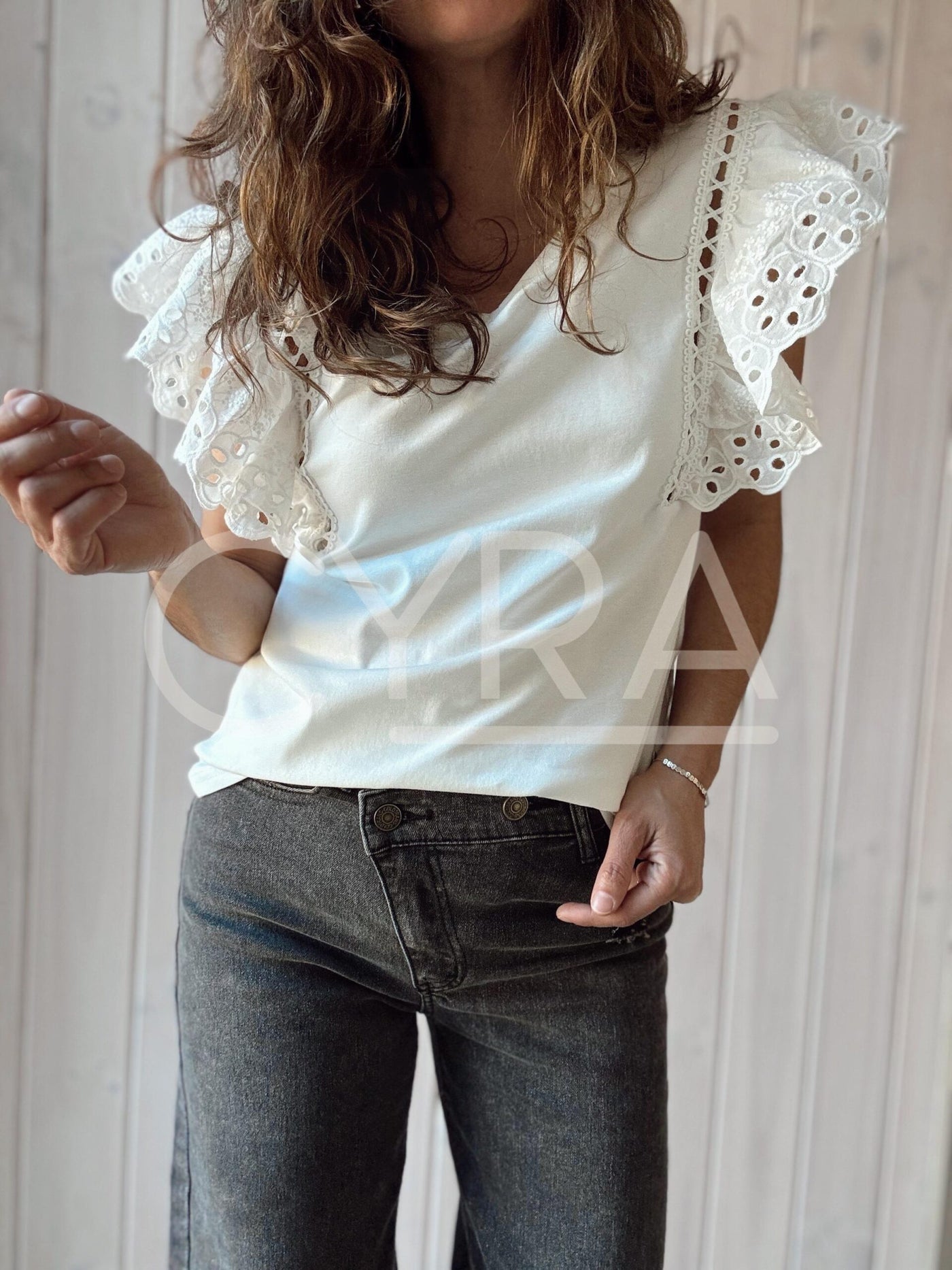 Polera Mangas broderie blanco