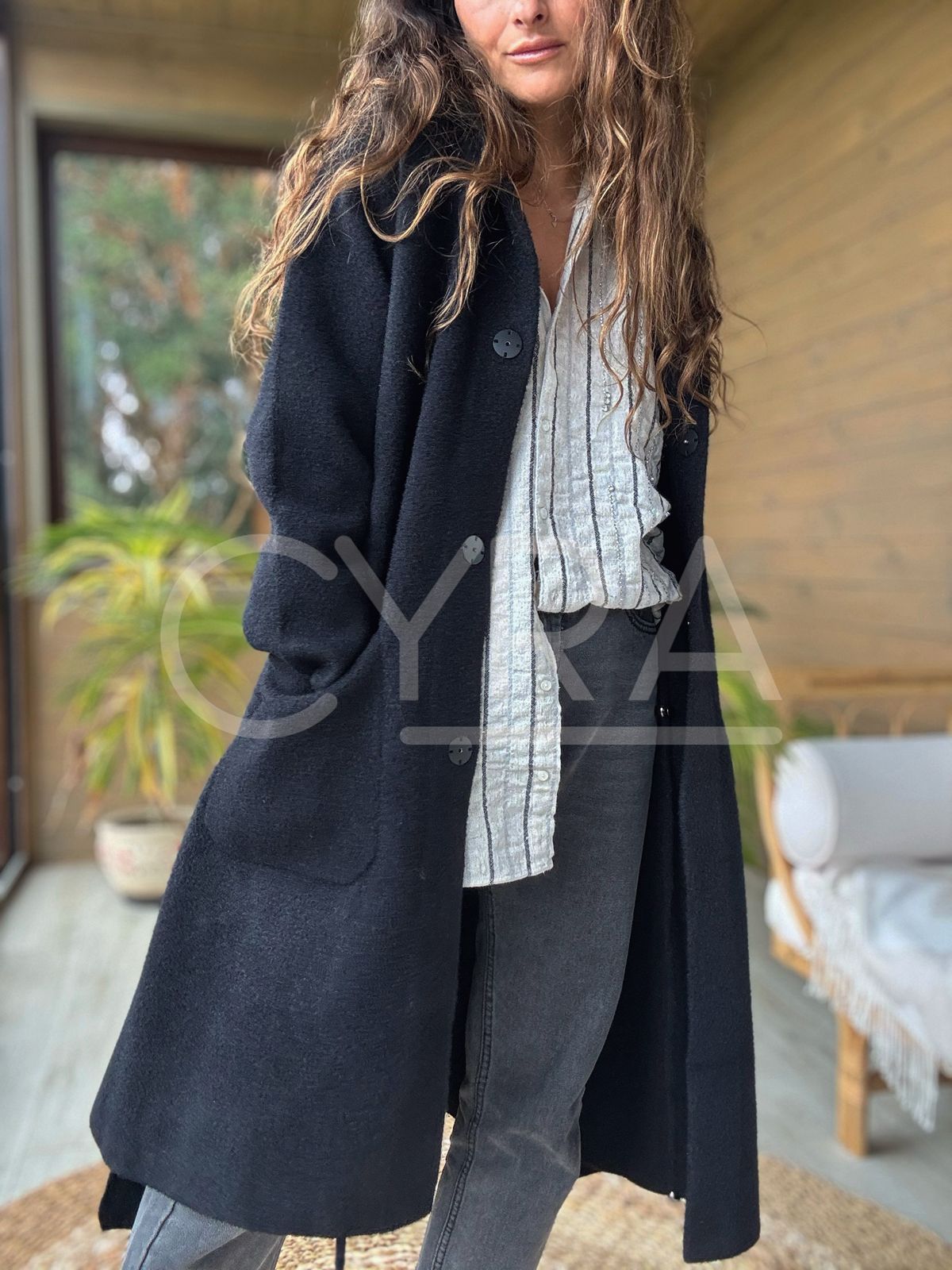 Abrigo Valencia negro