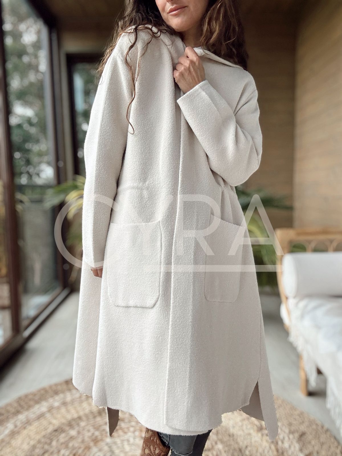 Abrigo Valencia crudo