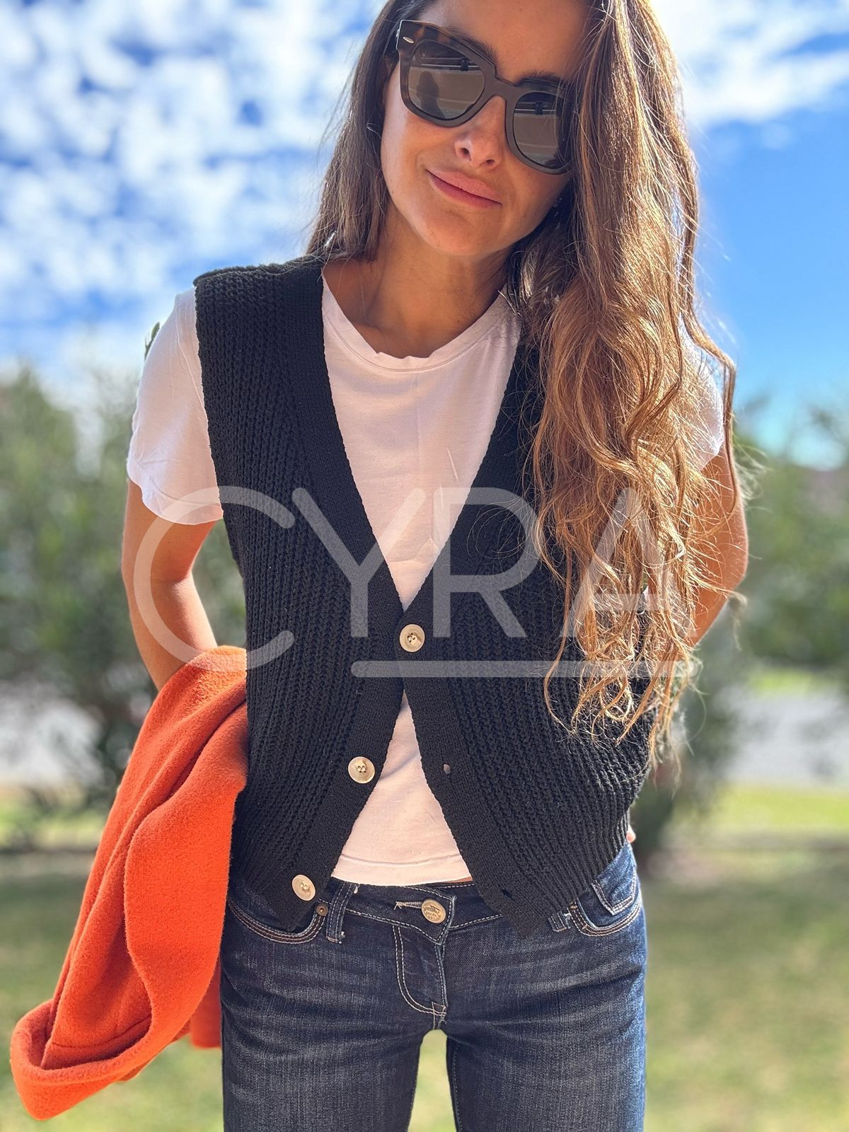 Chaleco sin mangas negro