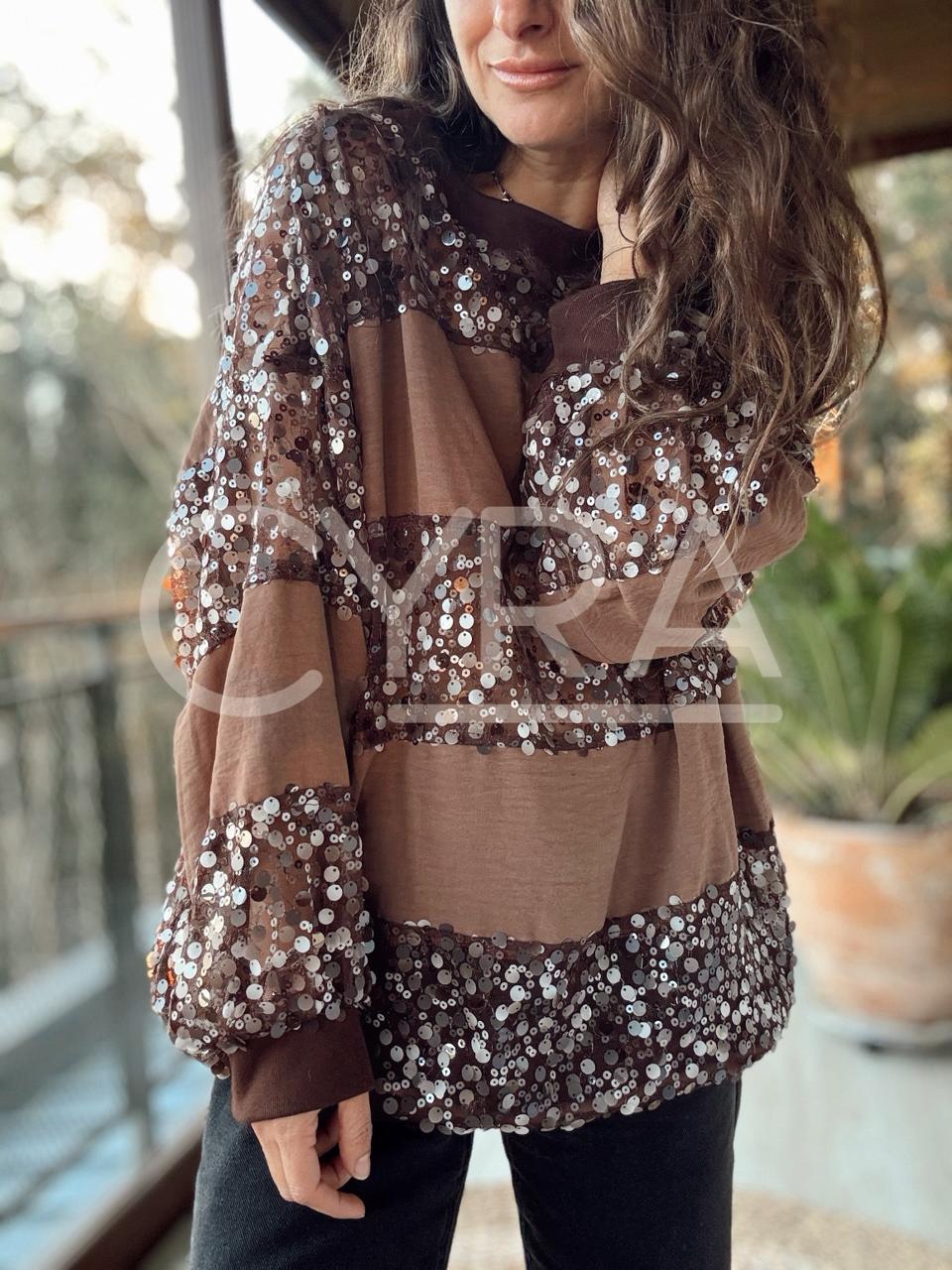 Polera lentejuelas café (Colección exclusiva CYRA)