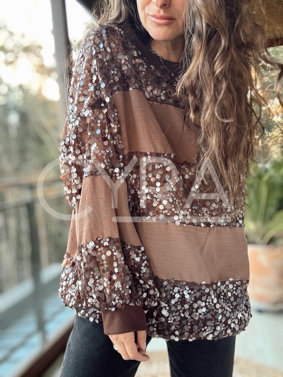 Polera lentejuelas café (Colección exclusiva CYRA)