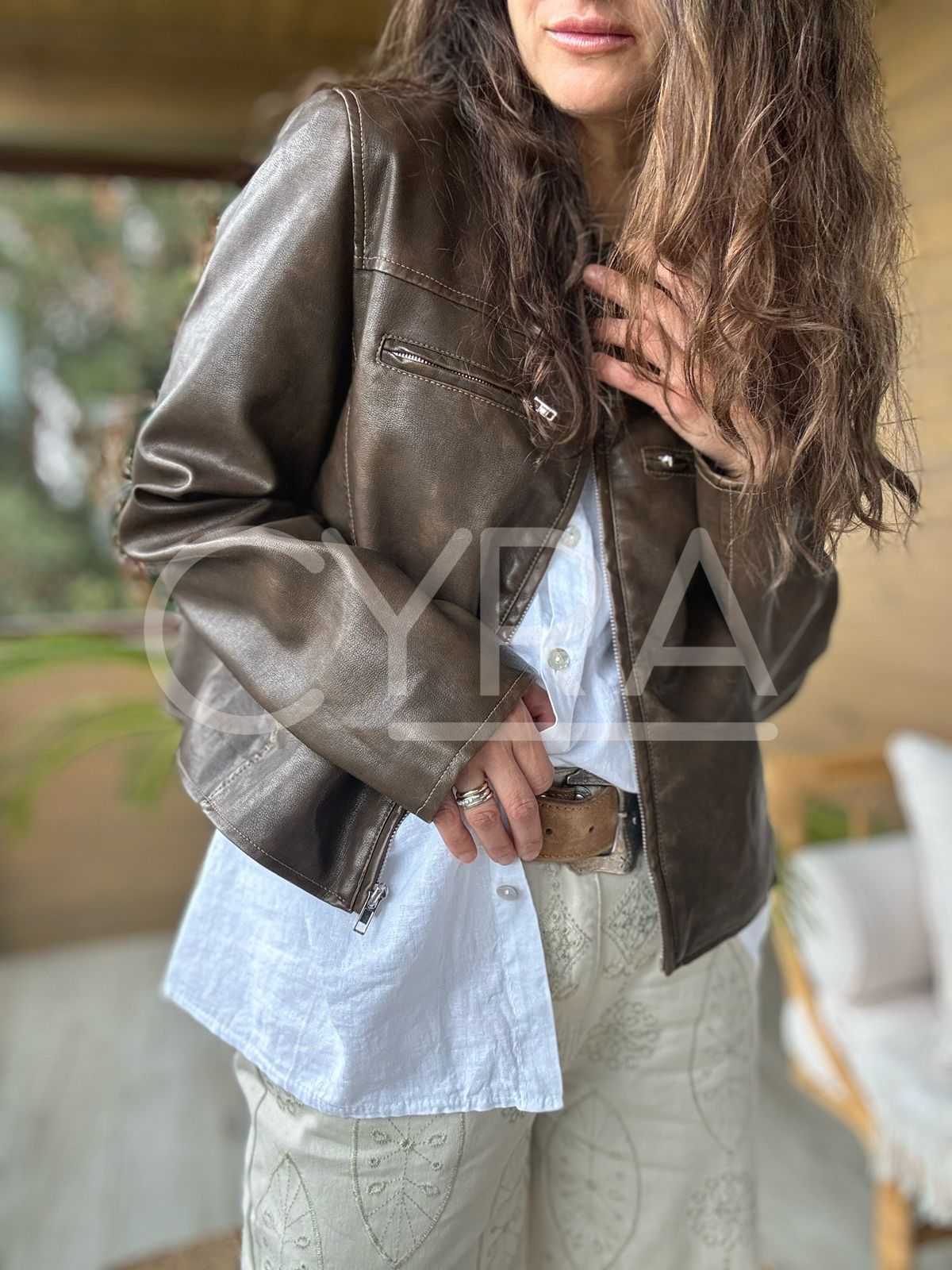 Chaqueta Eco cuero Mao café