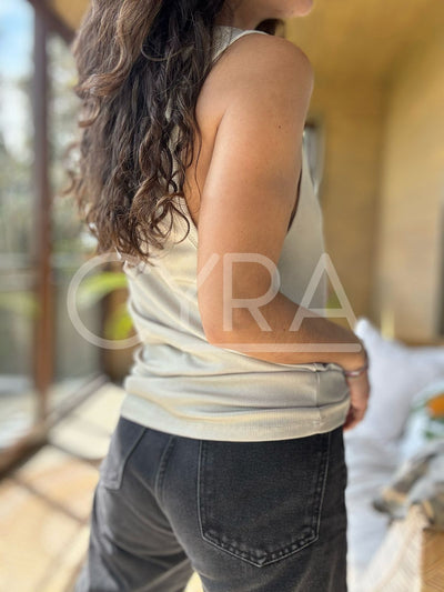 Polera patina dorada