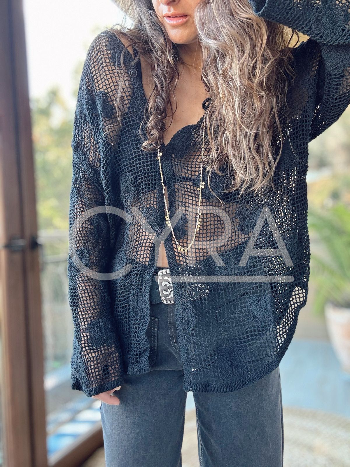 Chaleco hilo flores negro