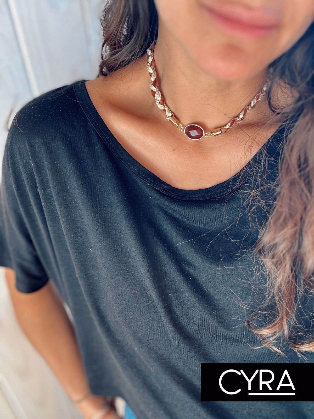 Choker turmalina café