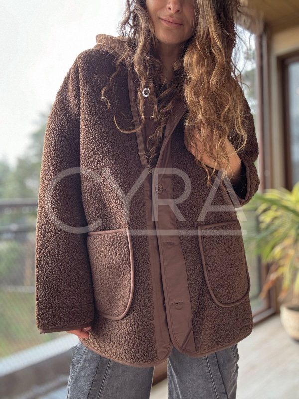 Abrigo teddy café